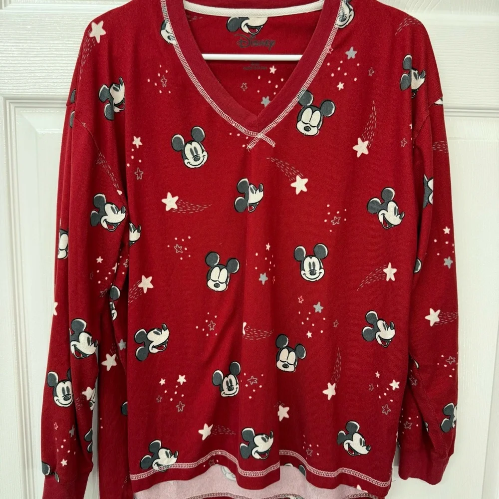 Disney Red Mickey Mouse Long Sleeve Sleep Top Size XS - Picture 3 of 4